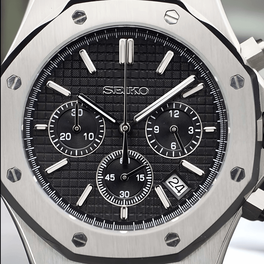 Royal Seikoak Black Chrono